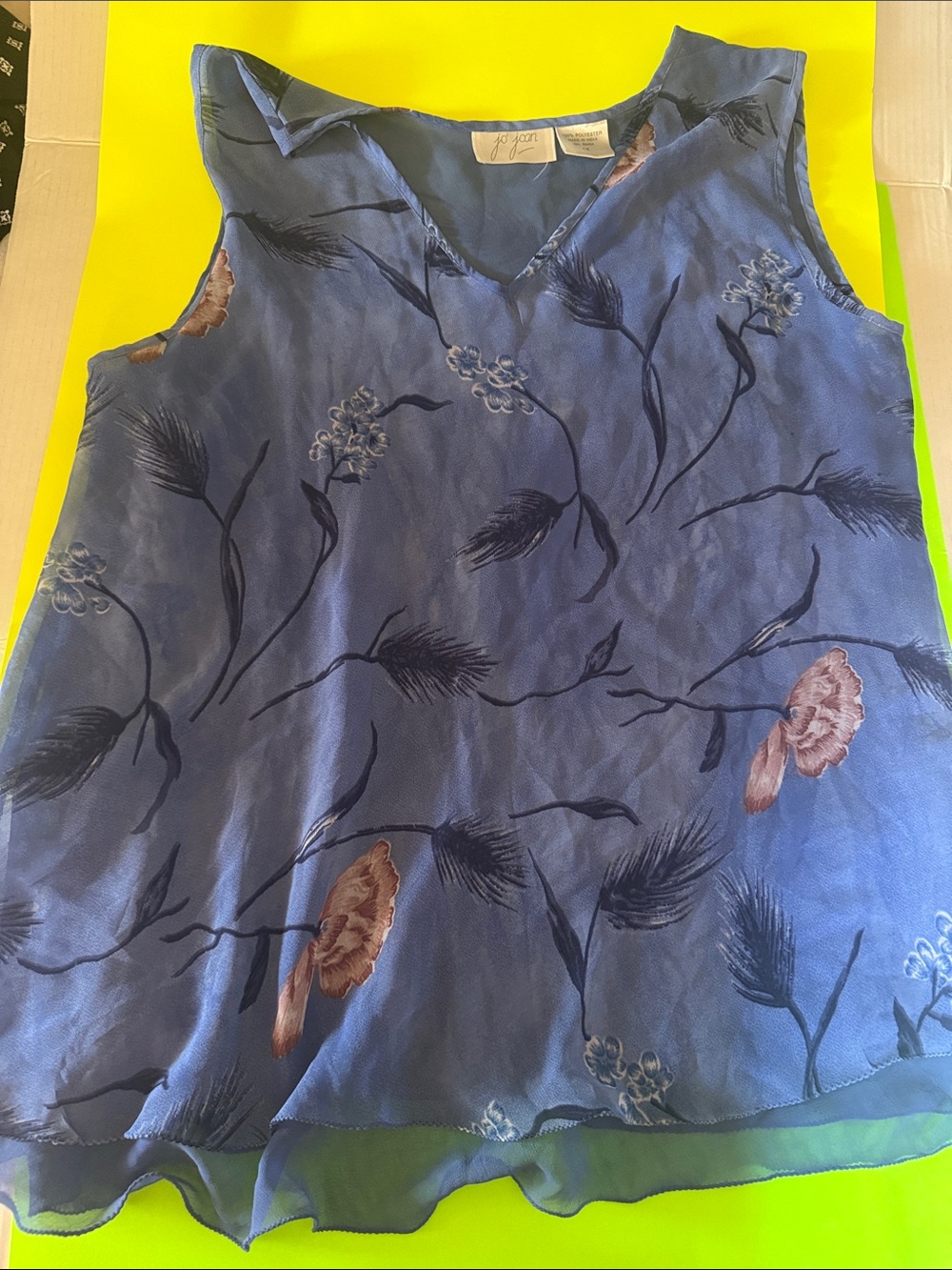 Jo-Jo Blue Floral V-Neck Camisole with Pink Accent